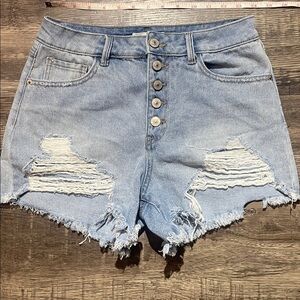 Happily Grey‎ light blue distressed jean shorts size 27